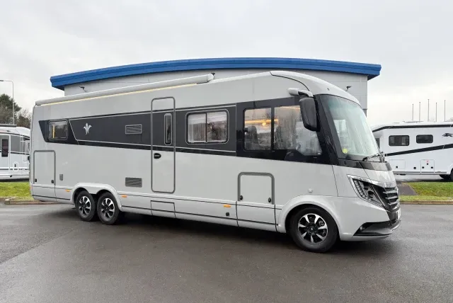 Niesmann and Bischoff Arto Listing Image