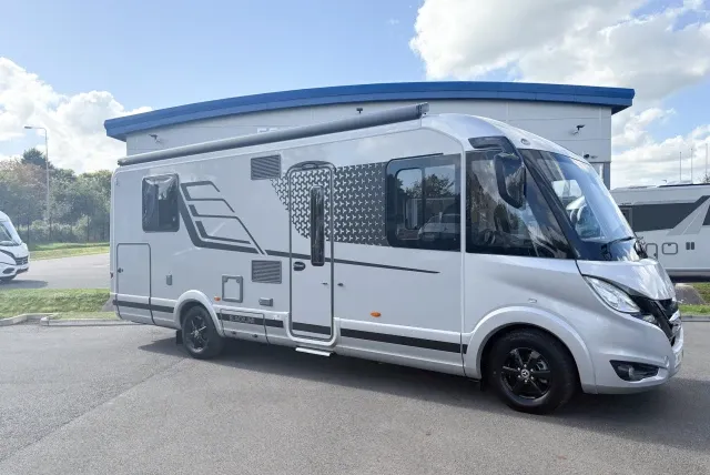 HYMER B-Class MasterLine Listing Image