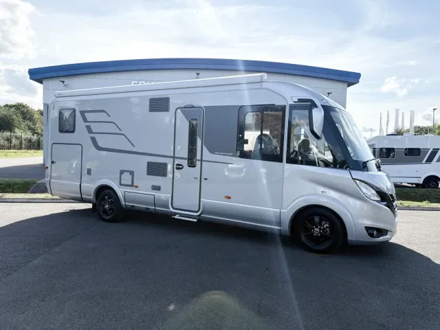 HYMER B-Class MasterLine Listing Image