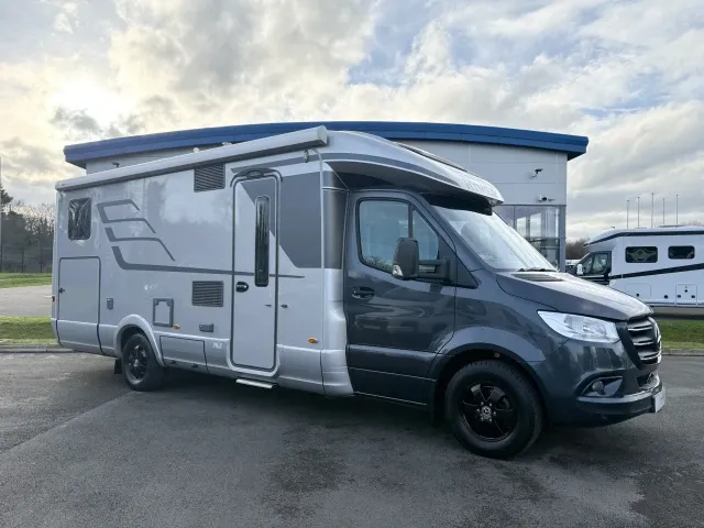 HYMER B-Class MasterLine Listing Image