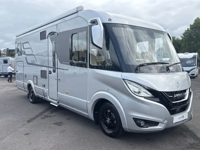 HYMER B-Class MasterLine Listing Image