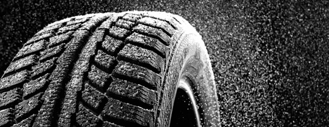 tyre thread being splashed with water