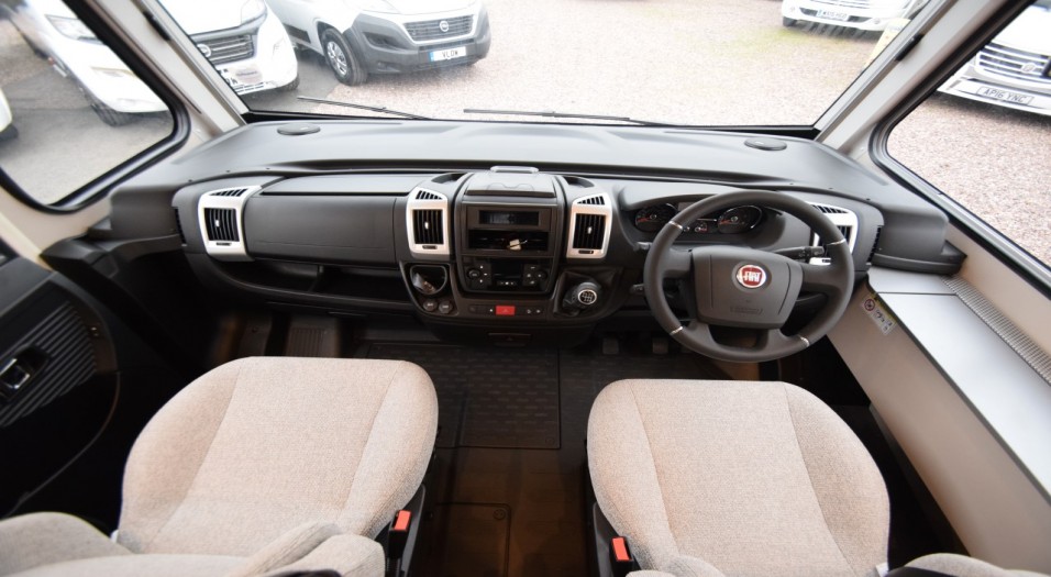 Dethleffs Pulse I 7051 DBL Interior Dashboard