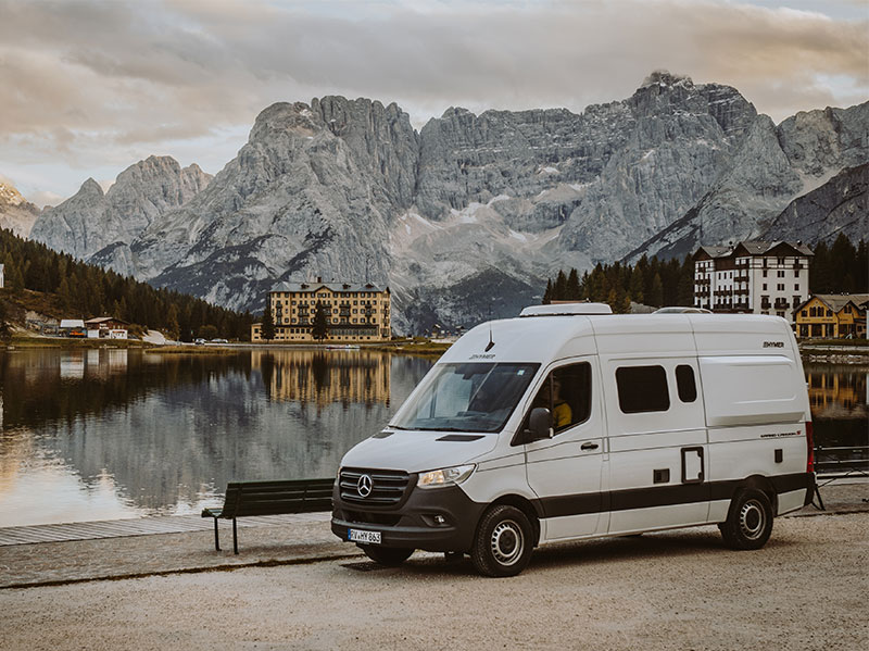 Motorhome Grand Canyon parked in the Dolomites