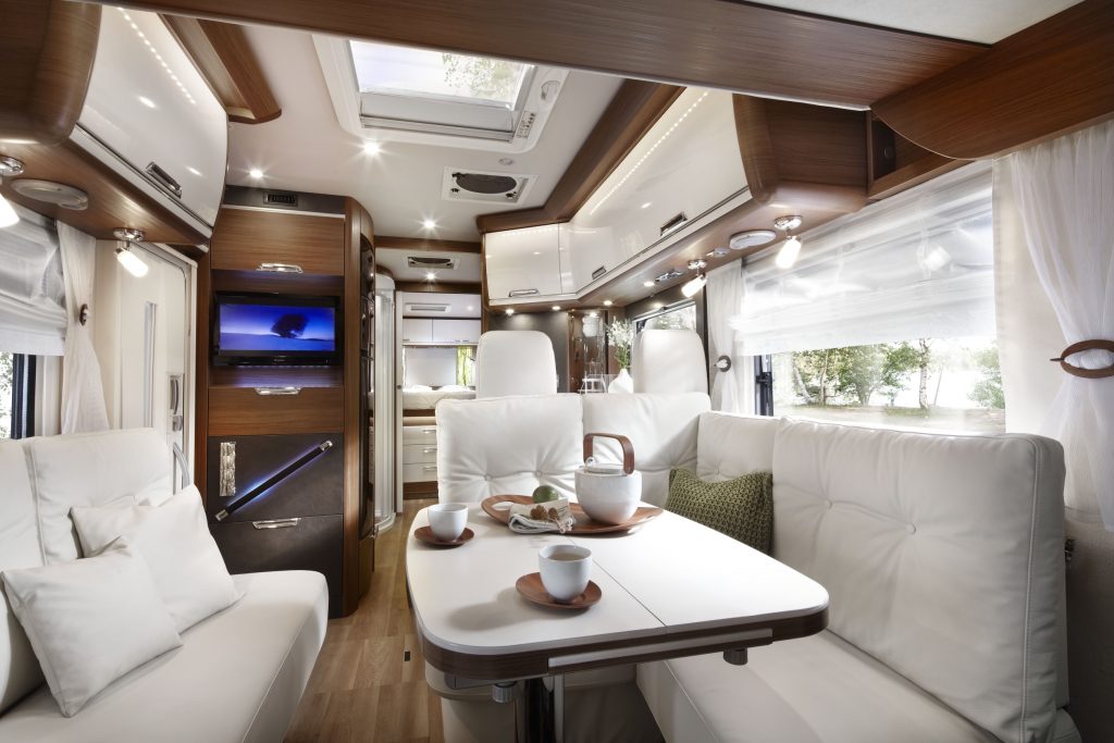 Niesmann + Bischoff Flair 920 LW Lounge Area