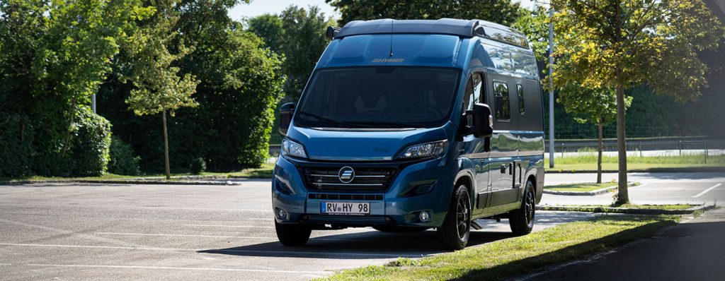 Hymer Blue Evolution in the city