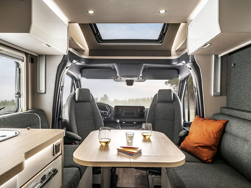 HYMER T-Class S 695 lounge Area and cockpit