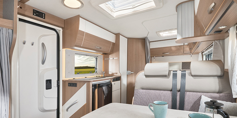 From a trim… to Travelworld