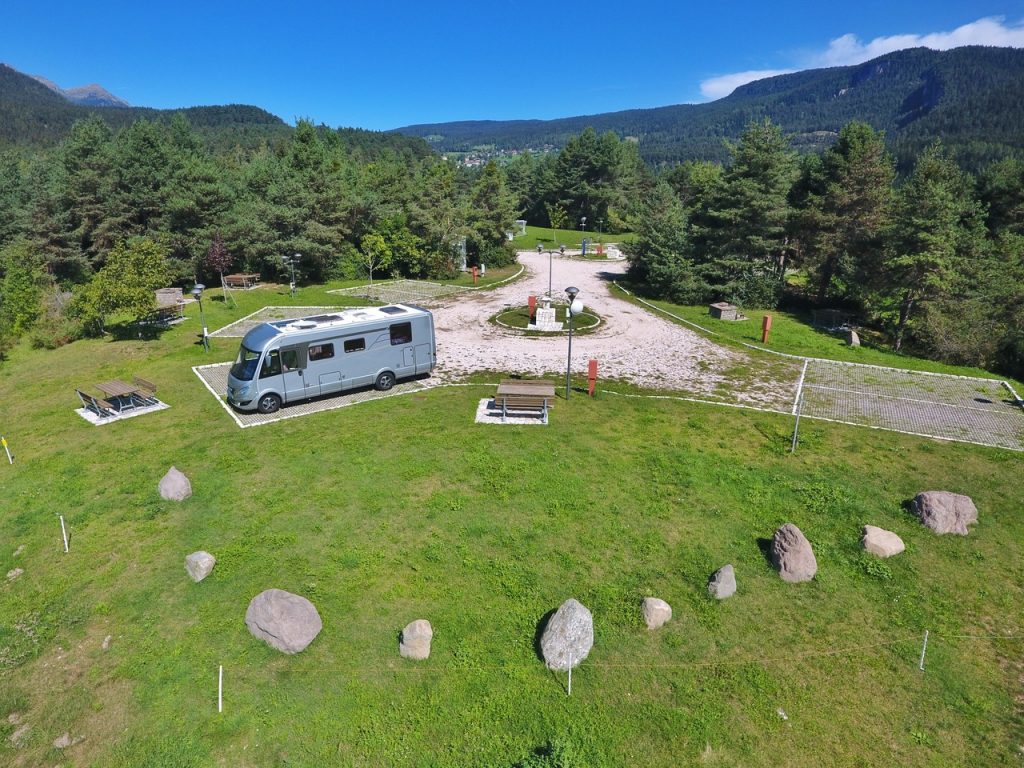 Ian and Jill turn motorhome passion into job