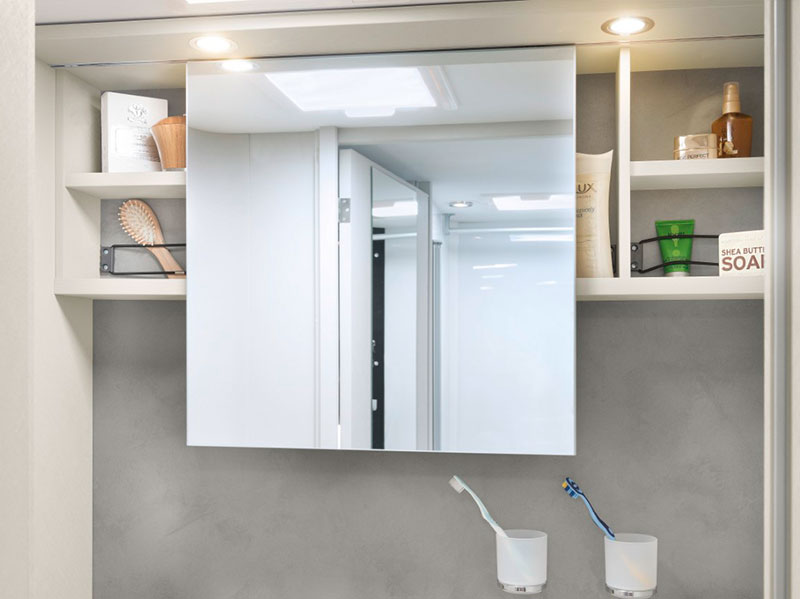 Dethleffs Trend T 6717 EB bathroom view