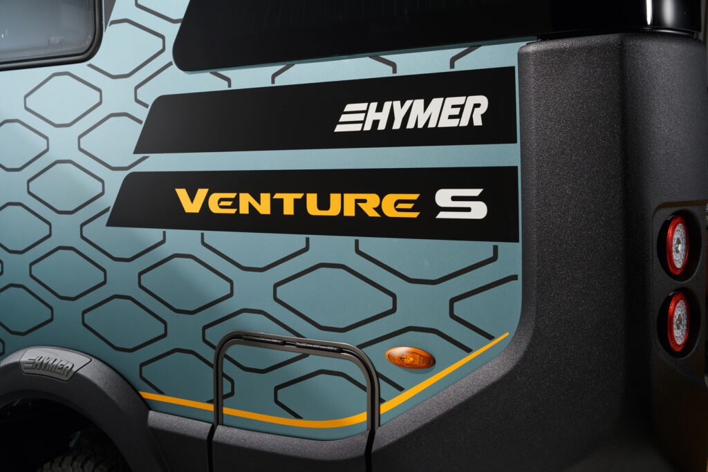 Exterior branding of the HYMER Venutre S