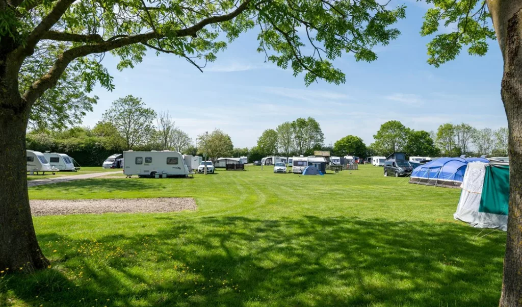 Camping and Caravanning Club Site- Sheriff Hutton