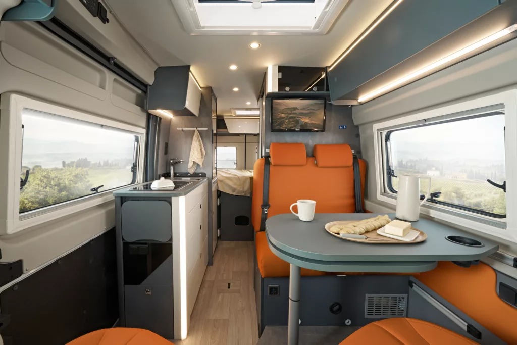 Kosmo 60 Supremo interior